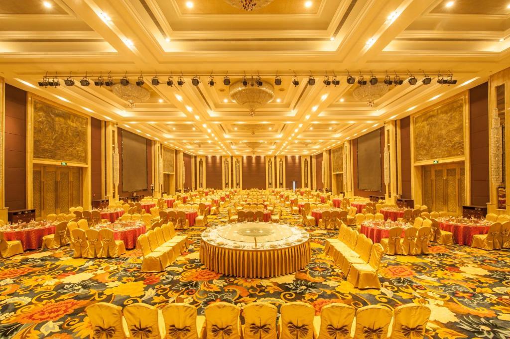 Hebei Hotel Zhongmao Haiyue Hotel Shijiazhuang Exterior photo